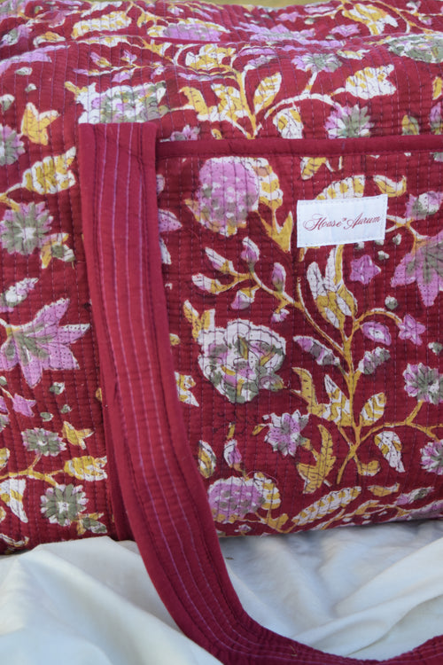 BURGUNDY FLORAL DUFFLE