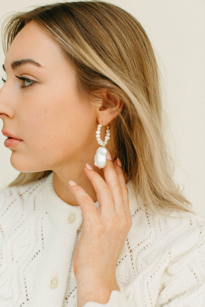 Lara- Statement Baroque Hoops
