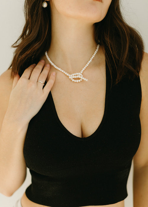 Noel- Full Pearl Toggle Necklace