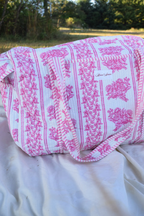 PINK WHITE FLORAL DUFFLE