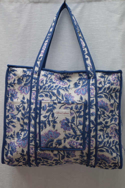 NAVY FLORAL TOTE