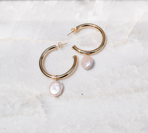 Maisy- Chunky Coin Pearl Hoops