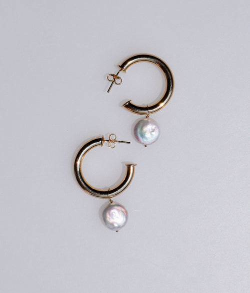 Maisy- Chunky Coin Pearl Hoops