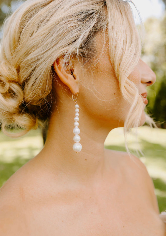 Sabi- Graduated Pearl Earring