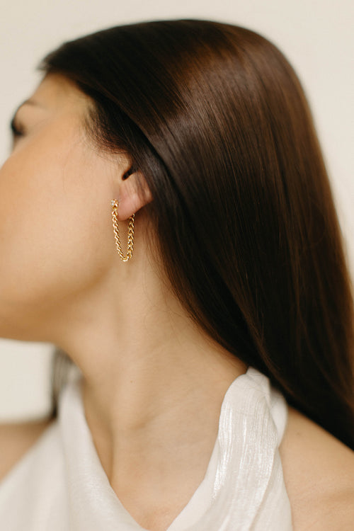Arabella- Chain Link Dangle Hoops