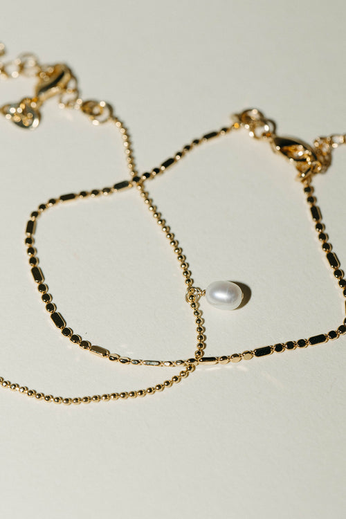Rida- Dainty 1mm dotted Bracelet