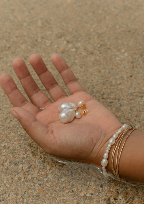 Tyrus- Fireball Pearl Earrings