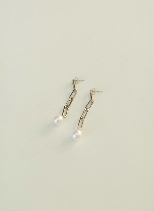 Layton- Silver Paperclip Drop Earring
