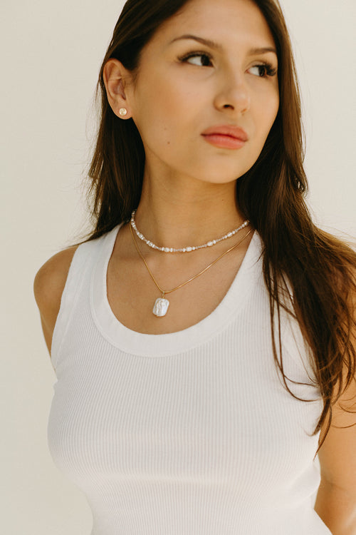 Tauris- Sqaure Drop Necklace