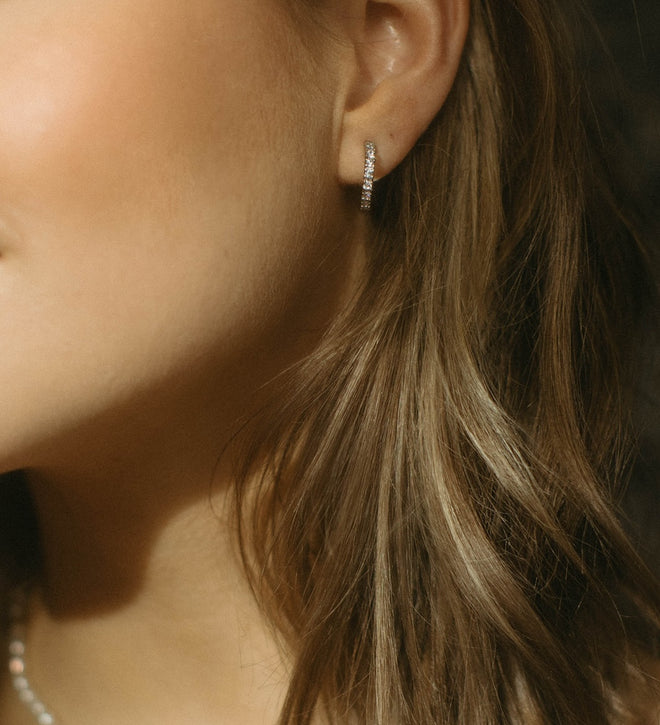 Tova- Tiny Tennis Hoops