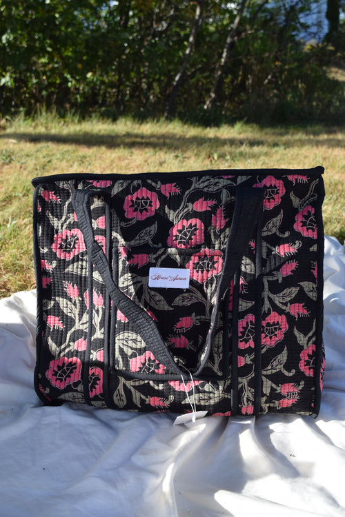BLACK PINK FLORAL TOTE
