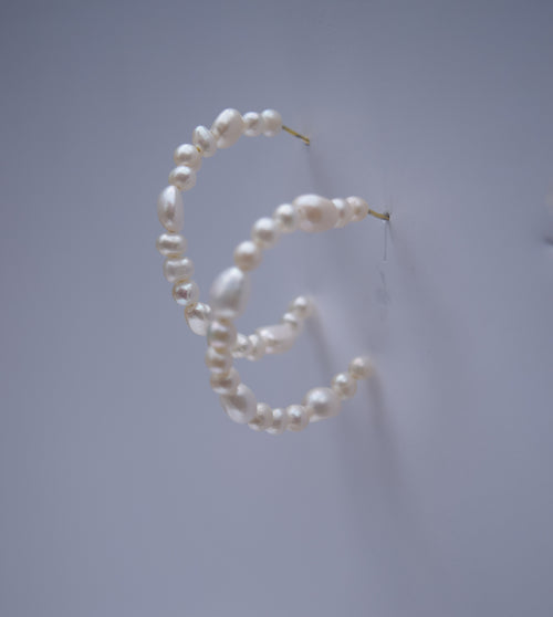 Tyla- Multi Pearl Hoop