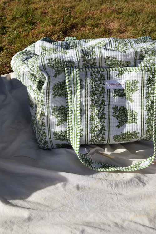 GREEN WHITE FLORAL DUFFLE