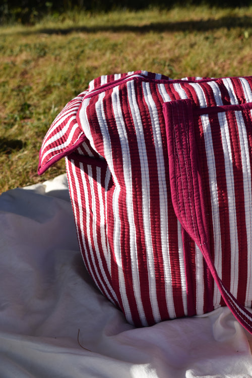 BURGUNDY STRIPE DUFFLE