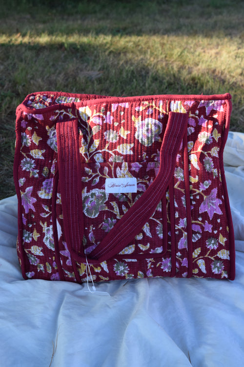 BURGUNDY FLORAL TOTE