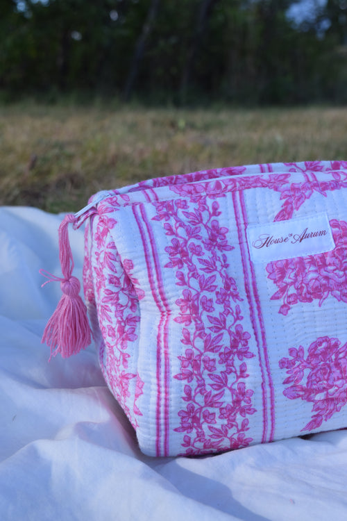 PINK WHITE FLORAL COSMETIC CASE