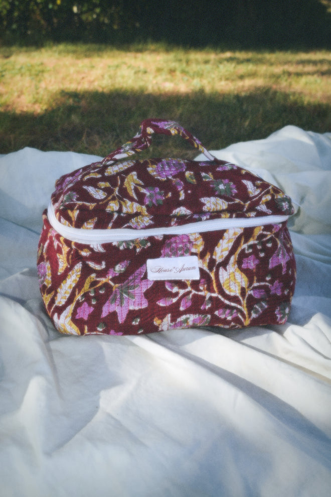 BURGUNDY FLORAL VANITY CASE