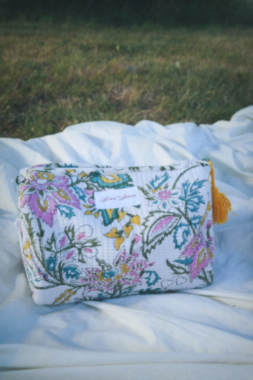 GREEN WHITE PINK FLORAL COSMETIC CASE