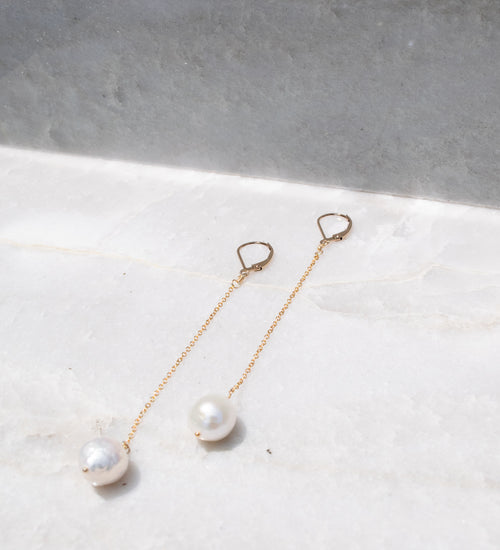 Vermont- Pearl Drop Chain Earrings