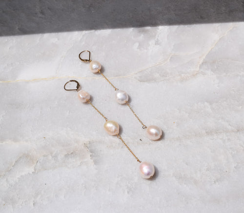 Cyrus- Three Pearl Drop Earring