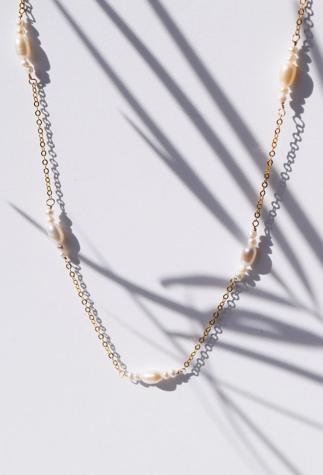 Ivy- Pearl Cluster Chain Necklace