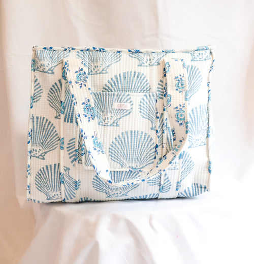 Cotton Quilted Tote- Blue Shell