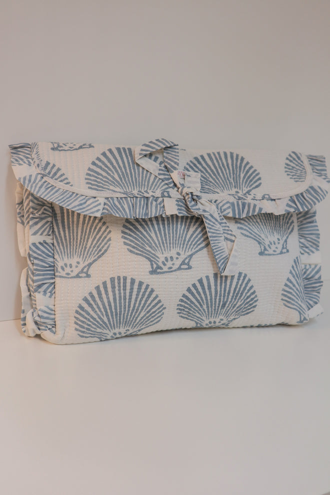 Quilted Ruffle Laptop Case- Blue Shell