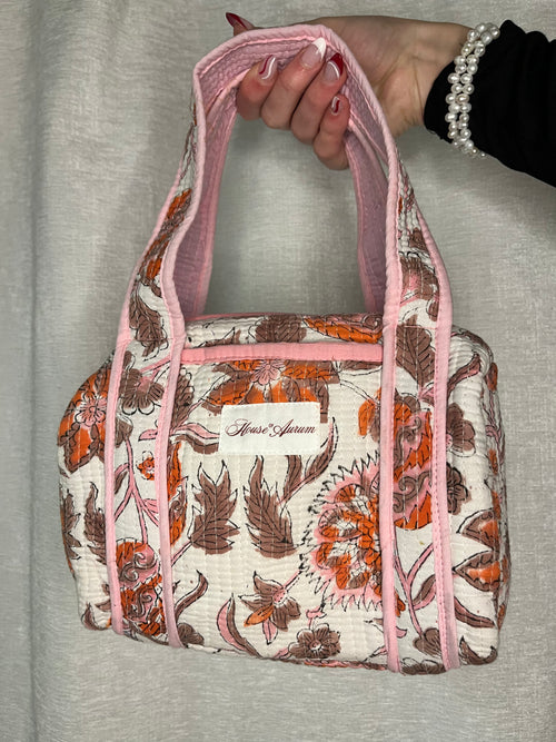 WHITE BEIGE LIGHT PINK PURSE