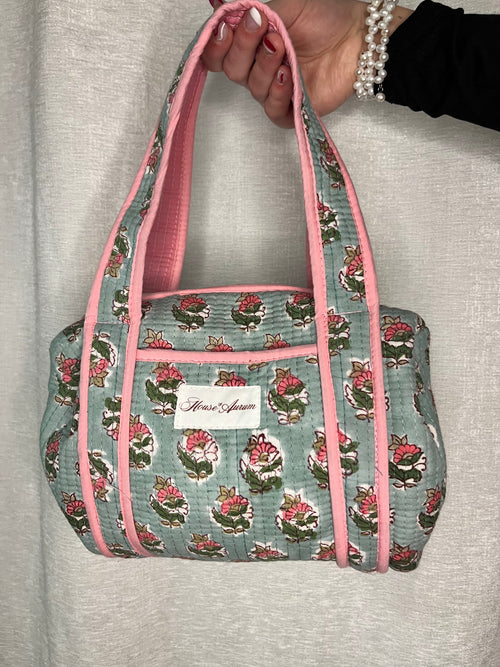 TURQOISE PINK FLORAL PURSE