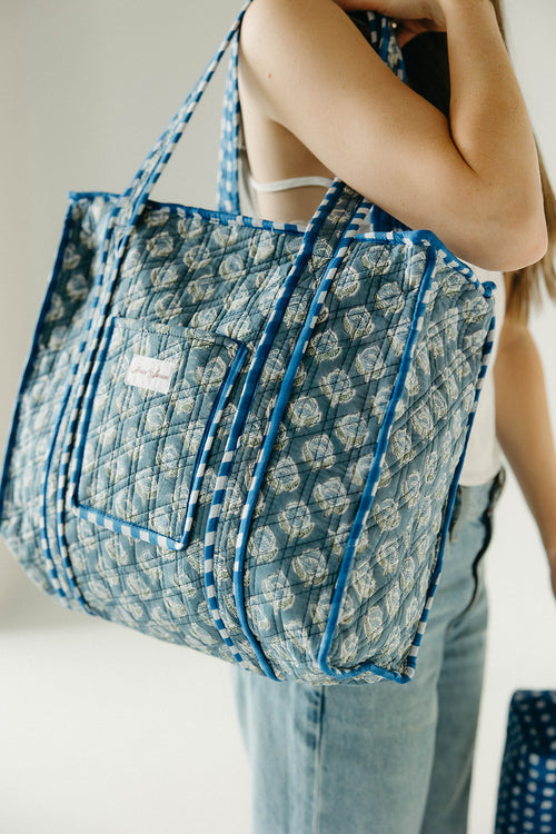Diamond Quilted Tote- Sea Blue Floral