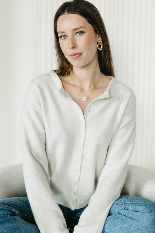 Nori- Floating Baroque Pearl Necklace