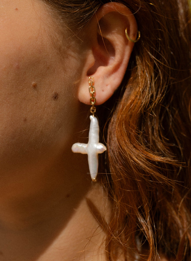 Laie- Pearl cross earrings