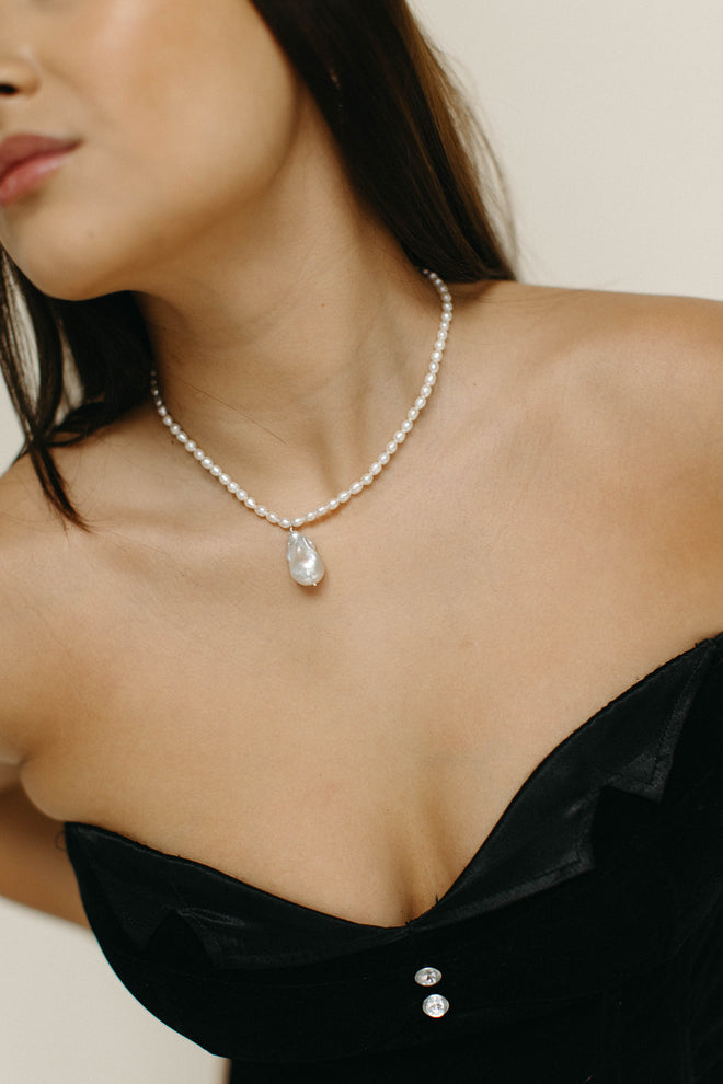 Sable- Baroque Pearl Drop Necklace