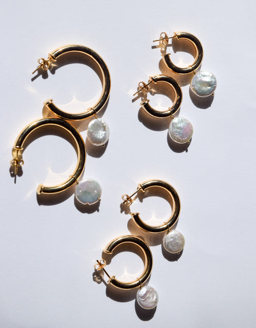 Maisy- Chunky Coin Pearl Hoops